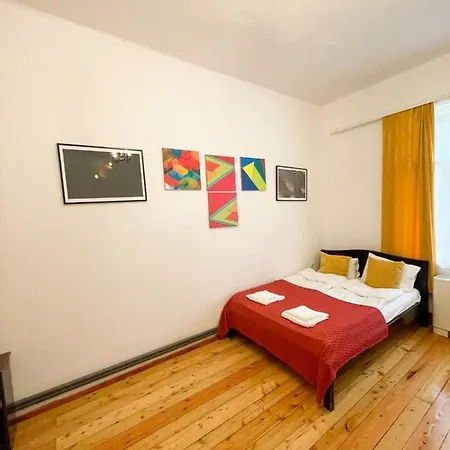 Deluxe Family Suite *